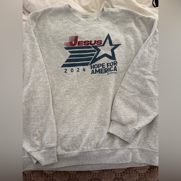 Hope Outfitters Tops - Hope Outfitters White Sweatshirt